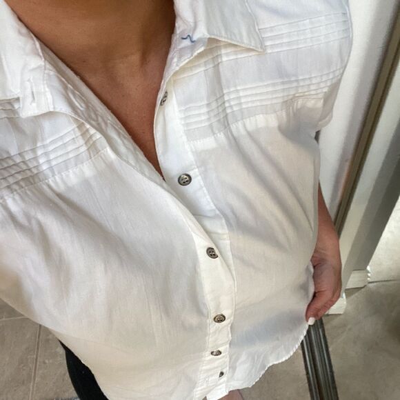 TAPESTRY vintage button up​ - Picture 4 of 4